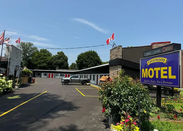 Crestwood Motel