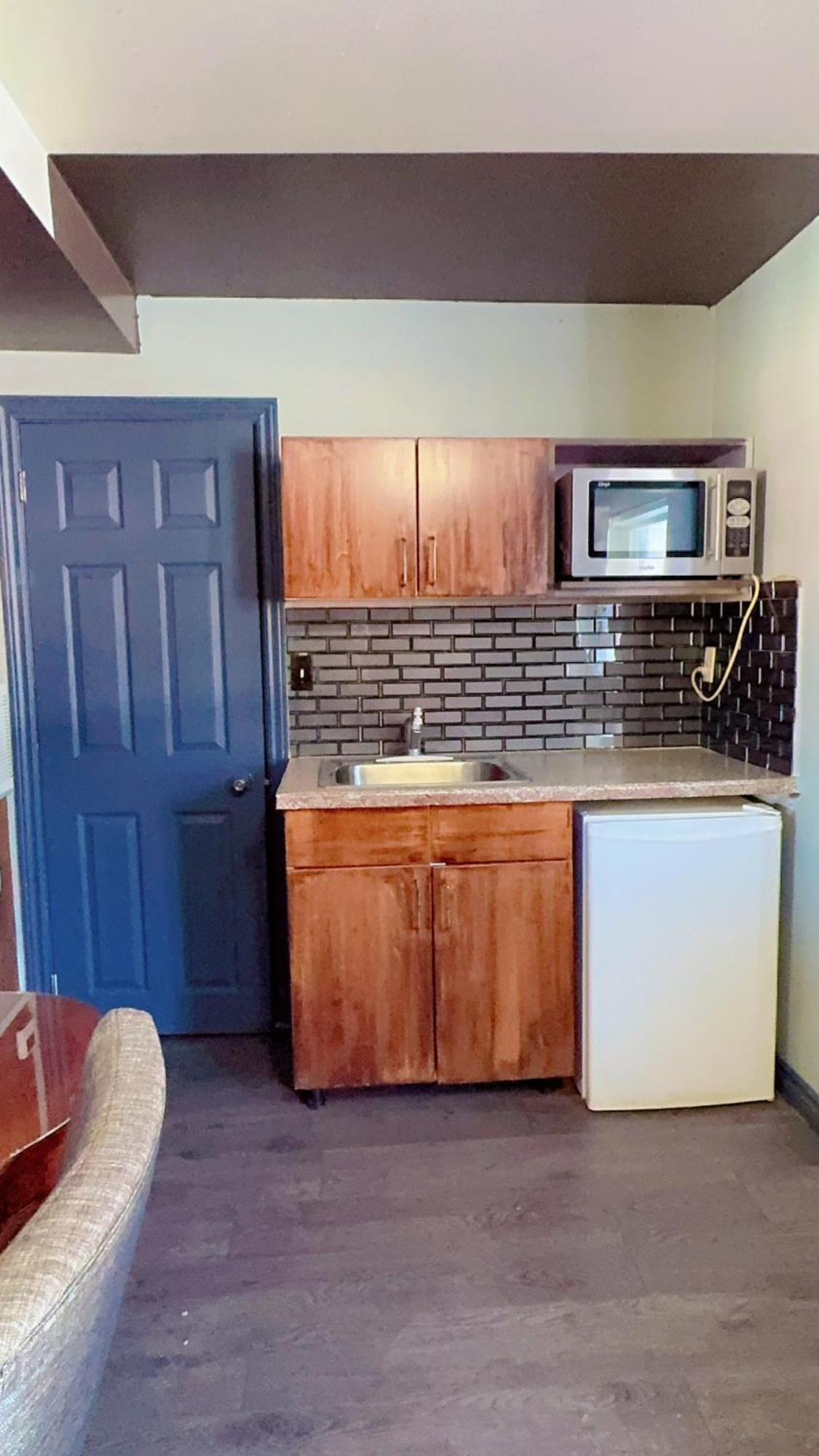 Crestwood Motel Burlington