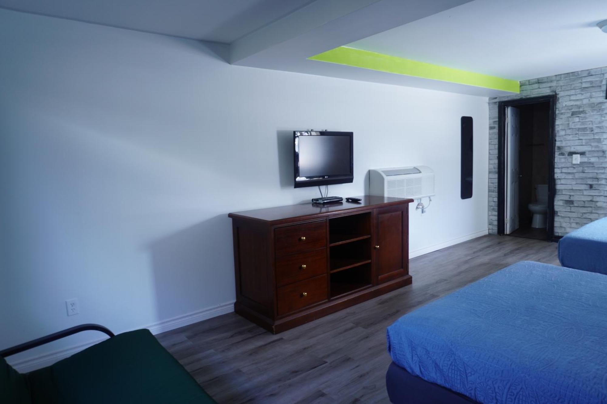 Motel Crestwood *